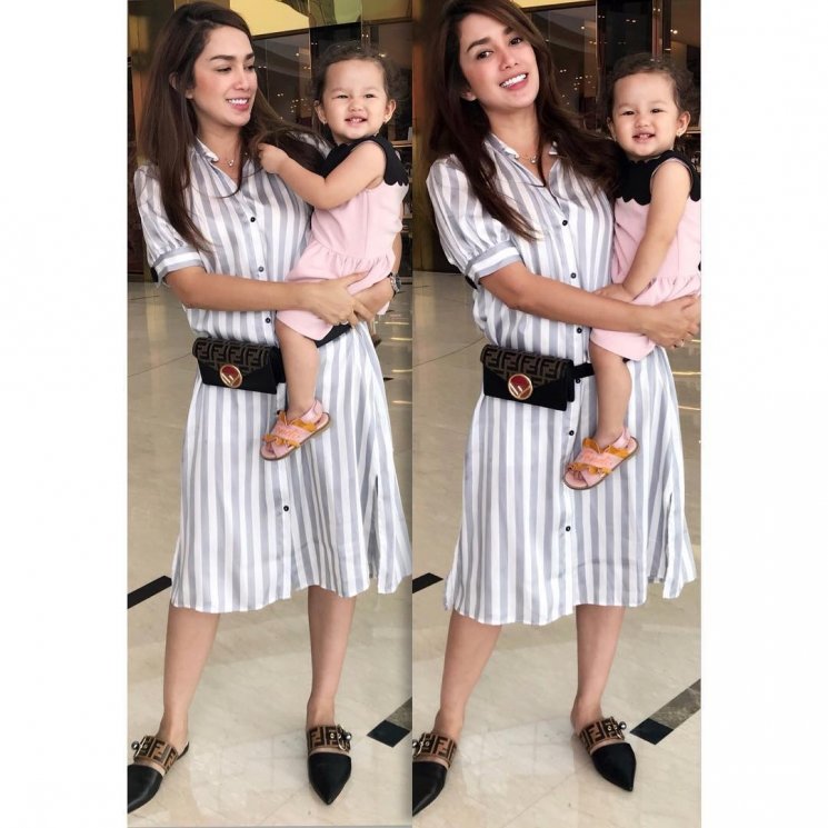 Ussy Sulistiawaty dan putrinya, Sheva Elmira Lorrenia. (Instagram/@ussypratama)