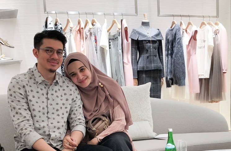 Irwansyah dan Zaskia Sungkar. (Instagram/@zaskiasungkar15)