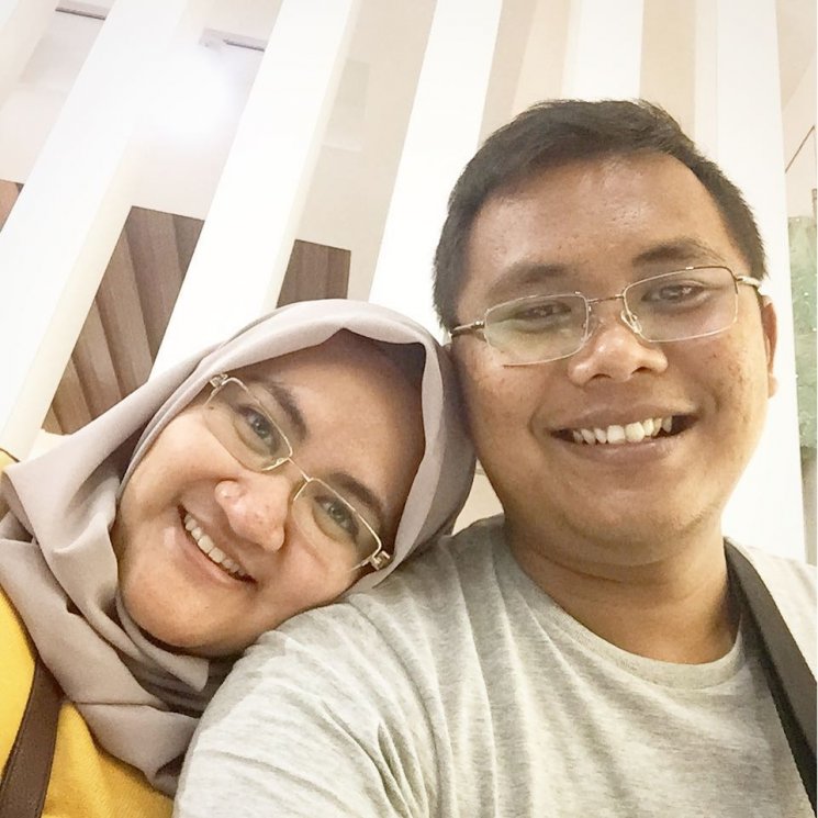 Mega Utami dan Dwi Rachmatullah. (Instagram/@dwirachmatullah)