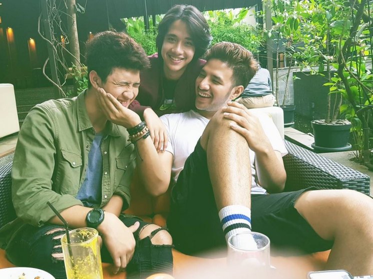 Keluarga Zoni. (Instgaram/@real_aditya1)