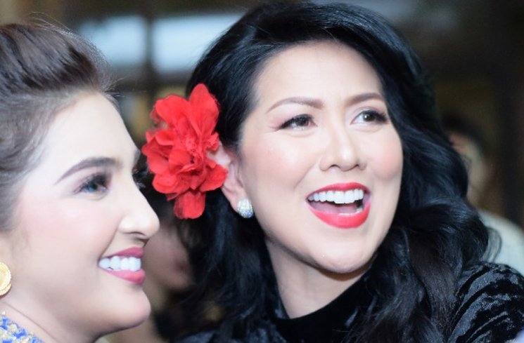 Kemeriahan perayaan ulang tahun Venna Melinda ke-46 tahun. (Instagram/@vennamelindareal)