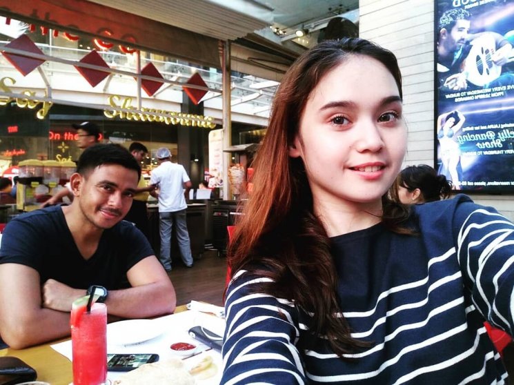Seleb dengan seserahan pernikahan mewah. (Instagram/@zaky_zimah)