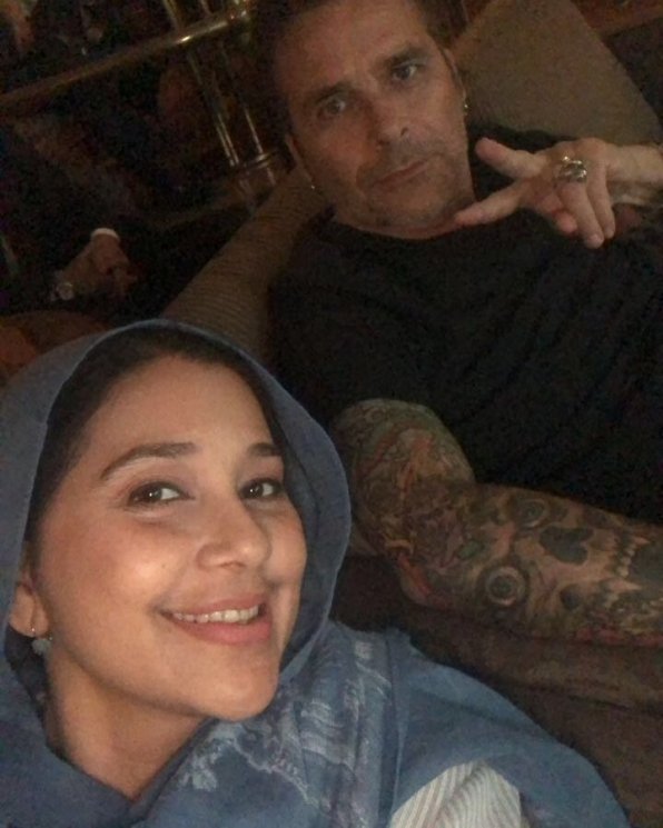 Ayu Azhari dan Mike Tramp. (Instagram/@ayukhadijahazhari)