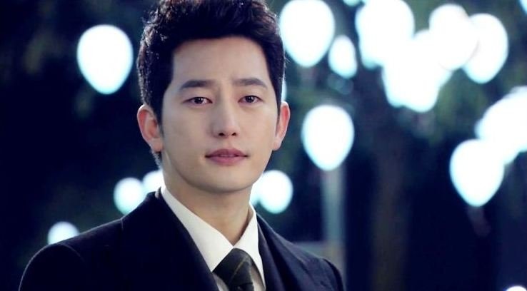 Park Shi Hoo (soompi)