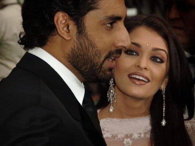 Aishwarya Rai dan Abhishek Bachchan (bollywoodshaadis.com)