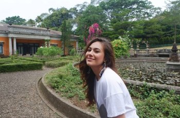5 Artis Ini Berani Ambil Langkah Menikah Muda