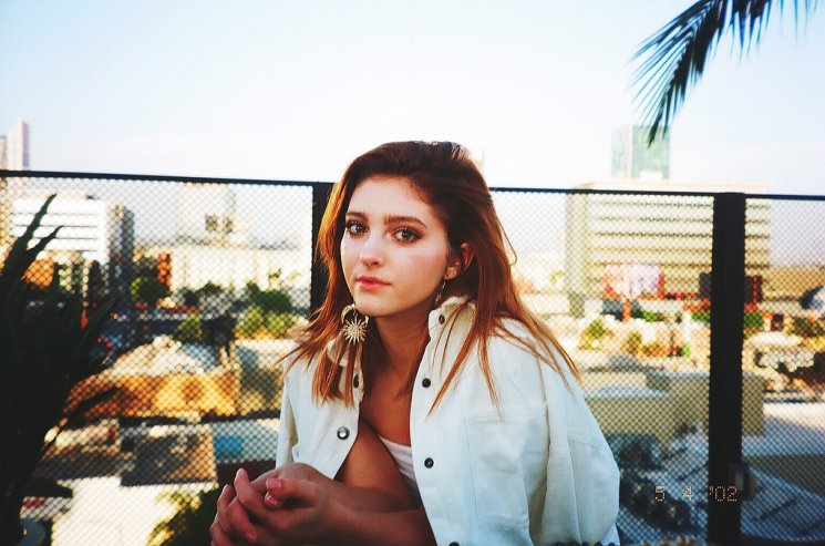 Seleb Hollywood yang ternyata masih berusia di bawah 21 tahun. (Instagram/@willowshields)