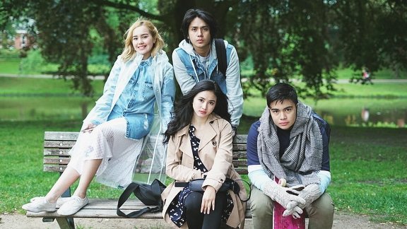 Beby Tsabina, Arbani Yasiz, Adinda Azani dan Umay Shahab. (Instagram/@arbaniyasiz)