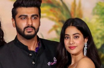 Nggak Nyangka, 3 Pasang Seleb Bollywood Ini Ternyata Saudara Tiri