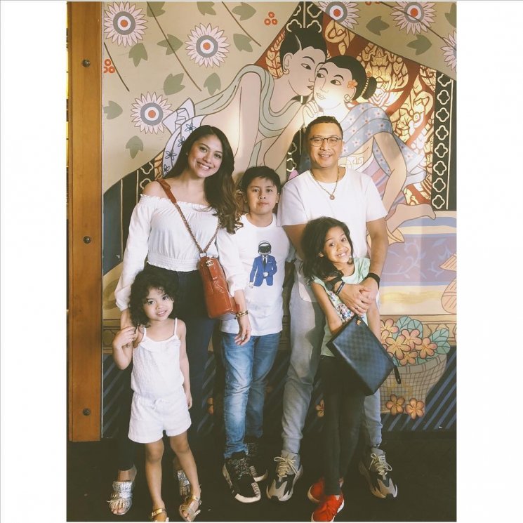 Keluarga Giring Ganesha. (Instagram/@giring)