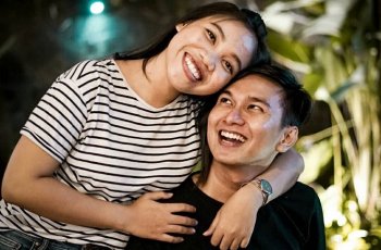 9 Artis Menikah dengan Teman Sekolah, Mumuk Gomez Geli Panggil Suami Istri