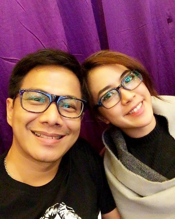 Delon Thamrin dan Yeslin Wang. (Instagram/@delonthamrin)