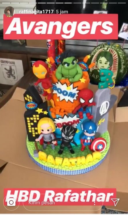 Kue ulang tahun Rafathar (Instagram/@raffinagita1717)