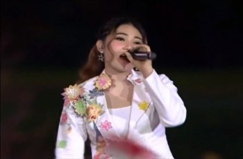 Via Vallen Sukses Bikin Jokowi Goyang di Opening Asian Games 2018