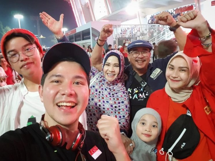 Seleb yang nonton upacara pembukaan Asian Games 2018. (Instagram/@zaskiaadyamecca)