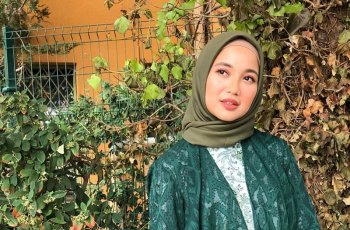10 Keseruan Liburan Chacha Frederica di Spanyol