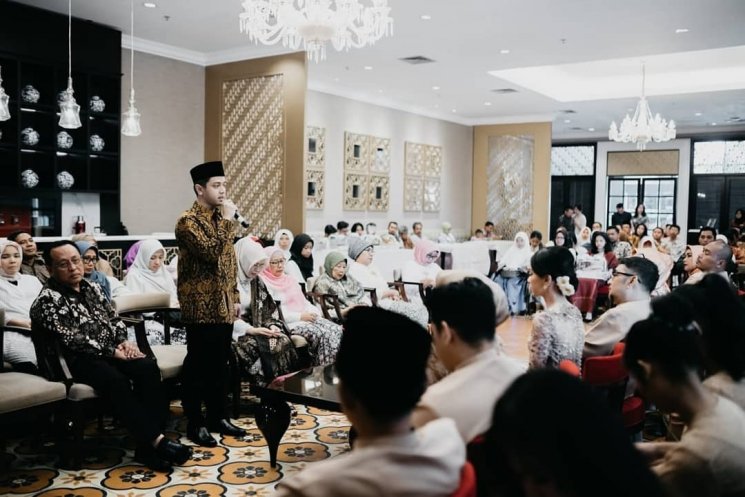 Acara Lamaran Febri HIVI. (Instagram/@febriannindyop)