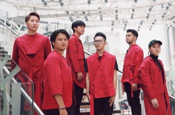 Kembali Berkarya, Begini Penampilan Terbaru Smash