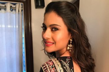 Intip Cetarnya 8 Gaya Kajol Saat Hadiri Promosi Film Helicopter Eela