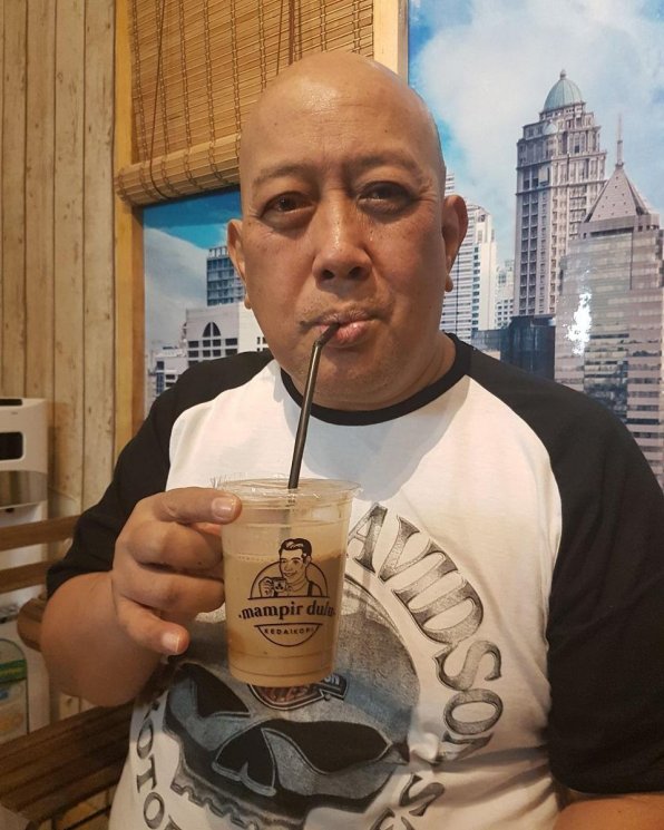 Indro Warkop tanpa kumis. (Instagram/@indrowarkop_asli)