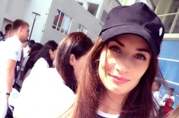 7 Gaya Kristina Karapetan, Kalahkan Pamor Sabina Altynbekova