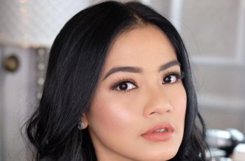 Titi Kamal Posting Foto Usia 14 Tahun, Netizen: Dari Kecil Udah Seksi Wajahnya