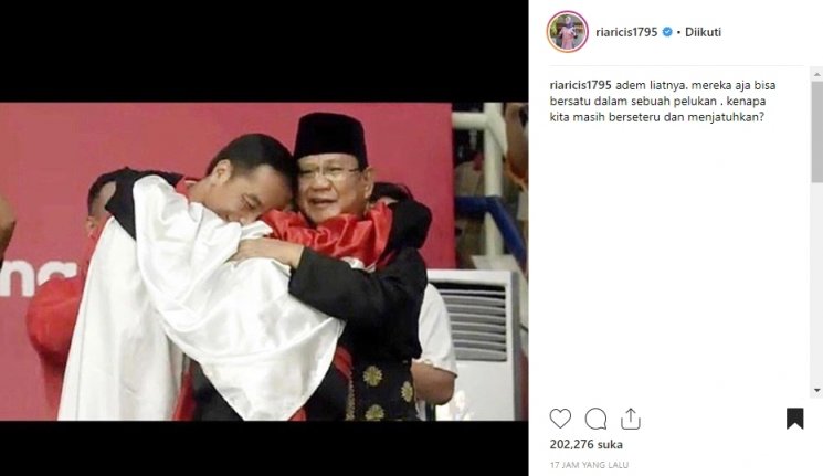 Euforia seleb Indonesia. (Instagram/@riaricis1795)