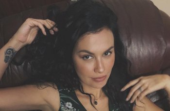Kejanggalan di Foto Terbaru Sophia Latjuba yang Bikin Salah Fokus