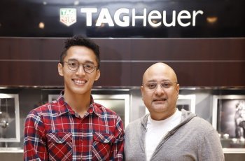 Jonatan Christie Cs Dapat Hadiah Jam Tangan dari Irwan Mussry