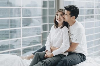 Dion Wiyoko Dikaruniai Anak Pertama: Cantiknya Baby Gianna!