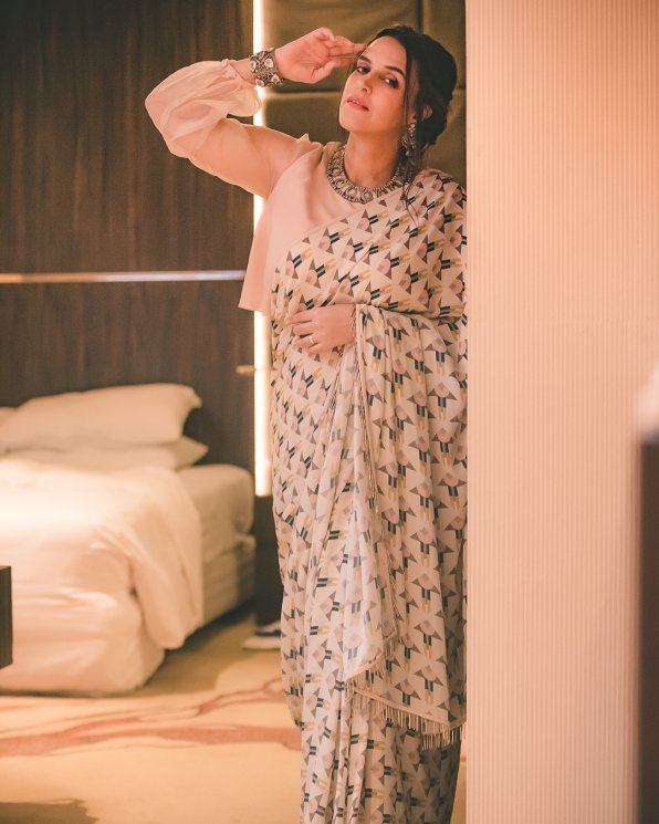 Neha Dhupia (Miss India 2002) (Instagram/@nehadhupia)