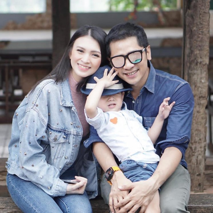 Donita dan Adi Nugroho  (Instagram/@donitabhubiy)