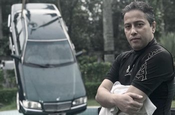 Mengenal Sosok Jose Poernomo, Sutradara Pacar Angel Karamoy