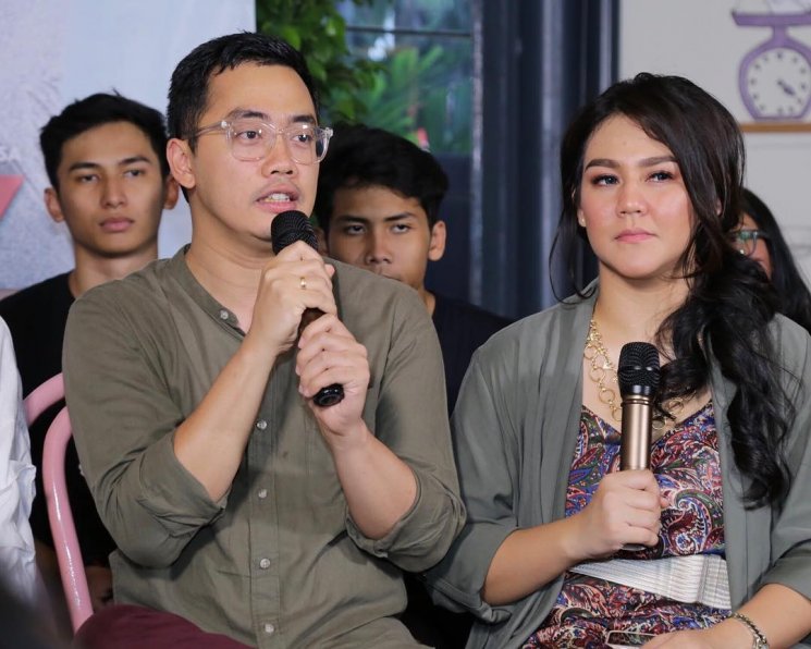 Dennis Adishwara dan Sissy Prescillia. (Instagram/@ernestprakasa)