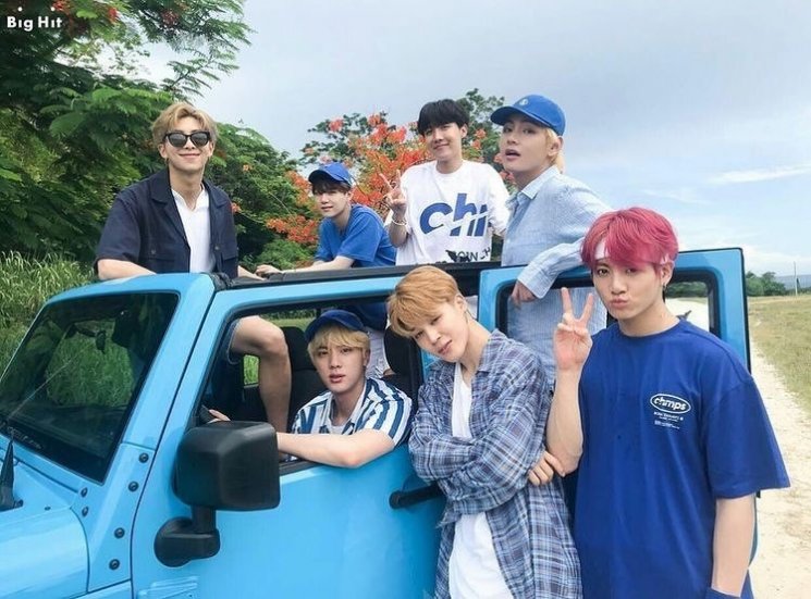  BTS (Instagram/@bts_._0fficial)