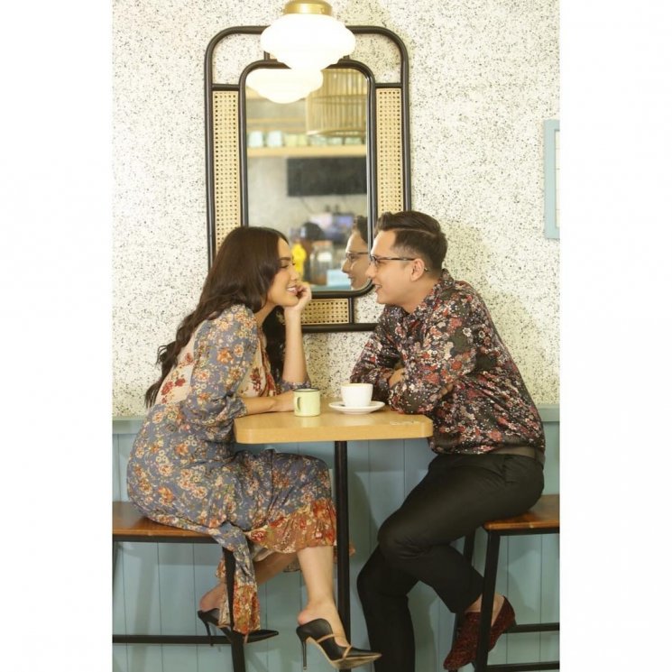 Andhika Pratama dan Ussy Sulistiawaty (Instagram/@ussypratama)
