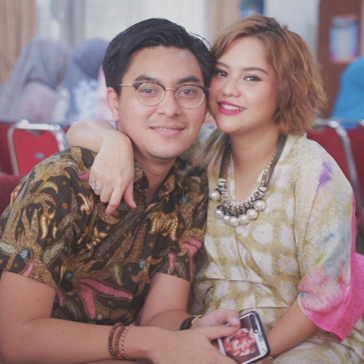Mytha Lestari dan Barry Maheswara (Instagram/@mytha_lestari) 