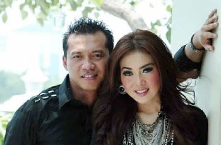 Transformasi Syahrini. (gozzip)