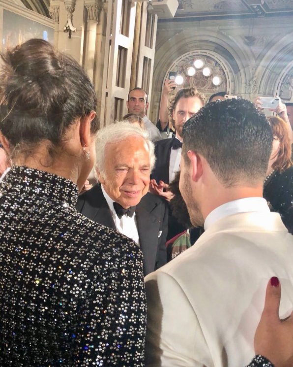 Priyanka Chopra dan Nick Jonas di ultah Ralph Lauren ke 50 (Instagram/@priyankachopra)