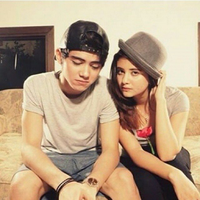 Aliando Syarief dan Alya Syarief. (Instagram/@alikaialovers)