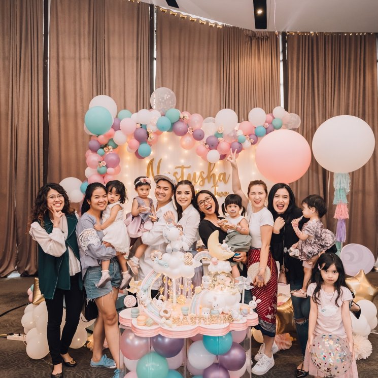 Perayaan ulang tahun Nastusha Olivia Alinskie. (Instagram/@chelseaolivia)
