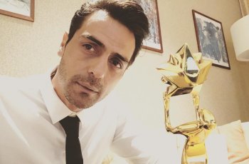 Pamer Naik Mobil Bagus saat Terjebak Banjir di Mumbai, Arjun Rampal Dihujat!