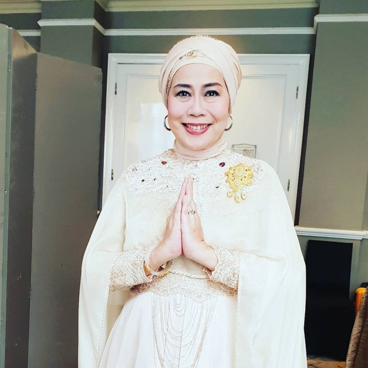 Dewi Yull. (Instagram/@dewiyullofficial/)