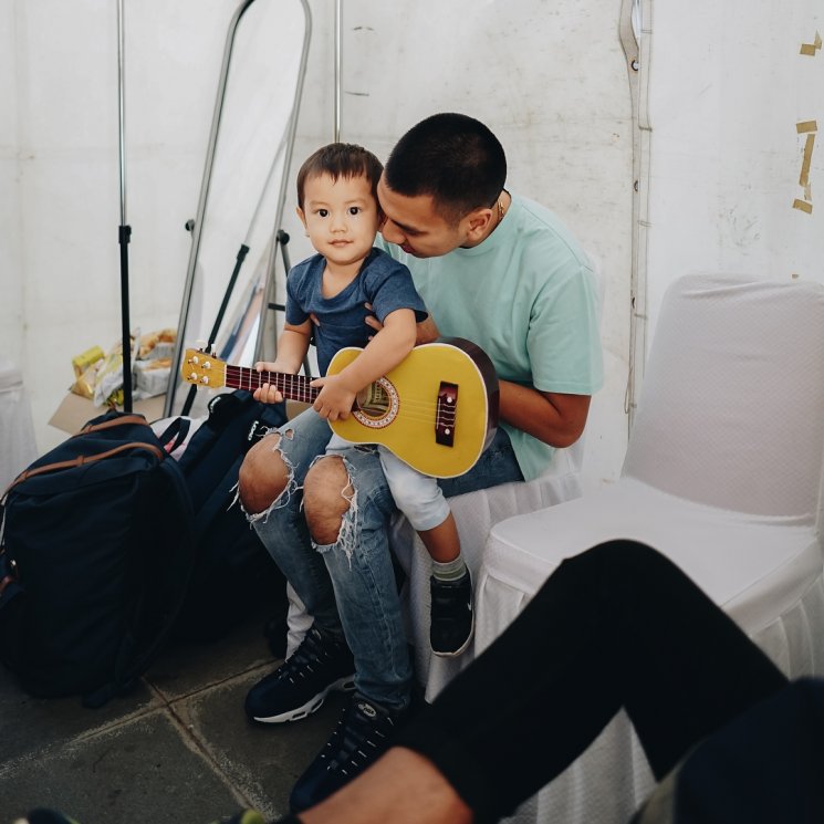 Bukti Rayi Putra adalah family man. (Instagram/@rayiputra26)