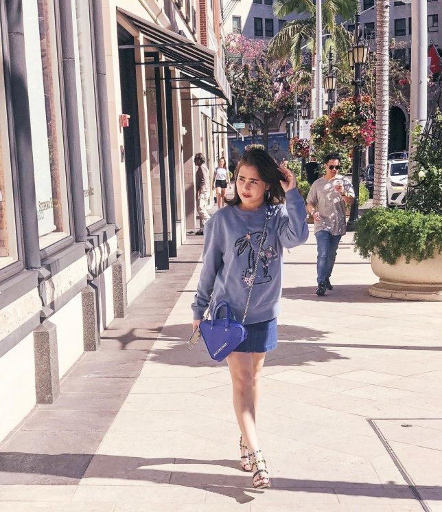 Liburan Prilly Latuconsina di Amerika. (Instagram/@prillylatuconsina96/)