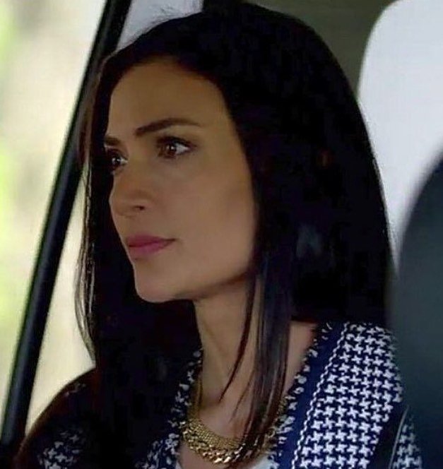 Ana Maria Orozco pemeran Betty La Fea. (Instagram/@anaorozcoof)