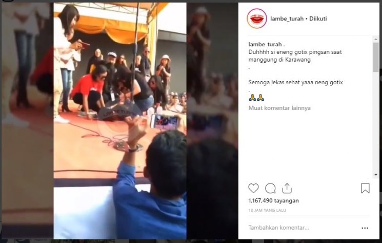 Zaskia Gotik pingsan. (Instagram/@lambe_turah)