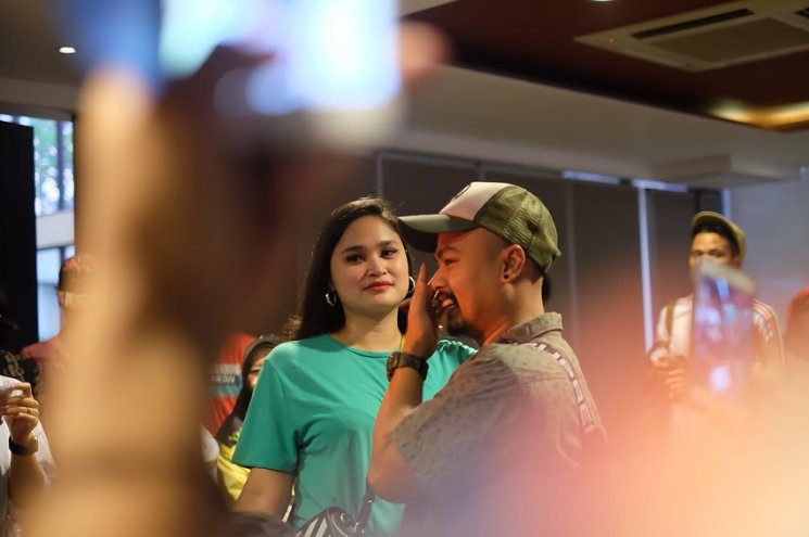 Wendi Cagur dan Ayu Natasha. (Instagram/@wendicagur)