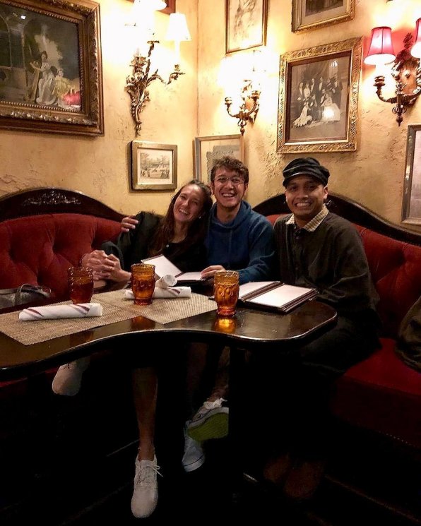 Nadine Chandrawinata dan Dimas Anggara di New York (Instagram/@dimsanggara)