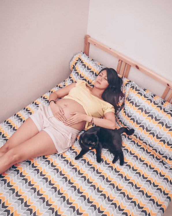 Potret kehamilan Sharena Delon. (Instagram/@mrssharena)